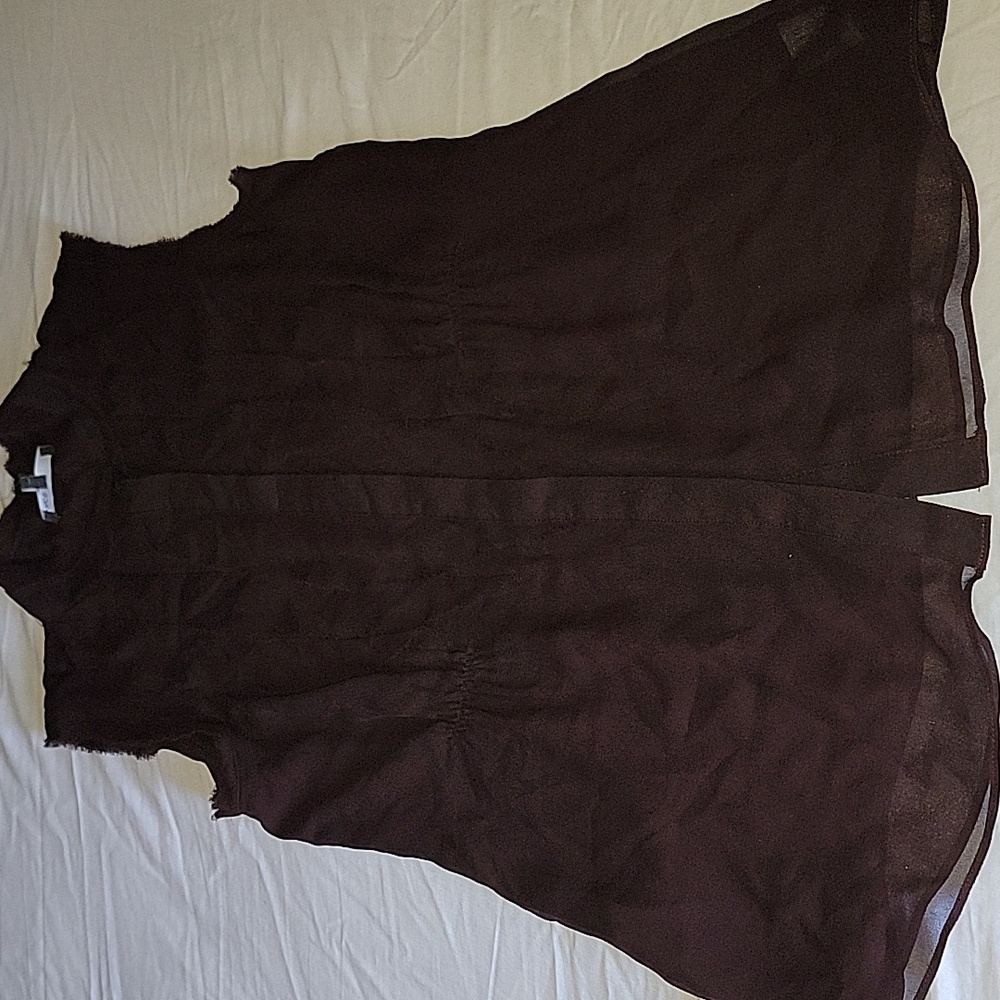 Vince Sheer Sleeveles Top